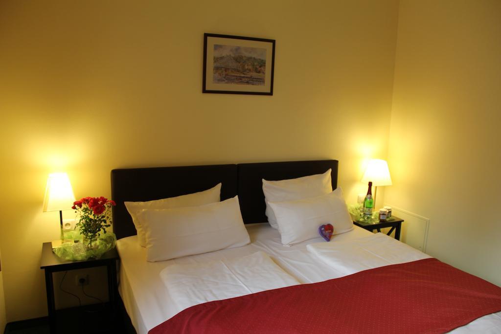 Landhotel Dresden Hotel 3*